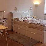 Single In Schoener Lage Gerresheim *